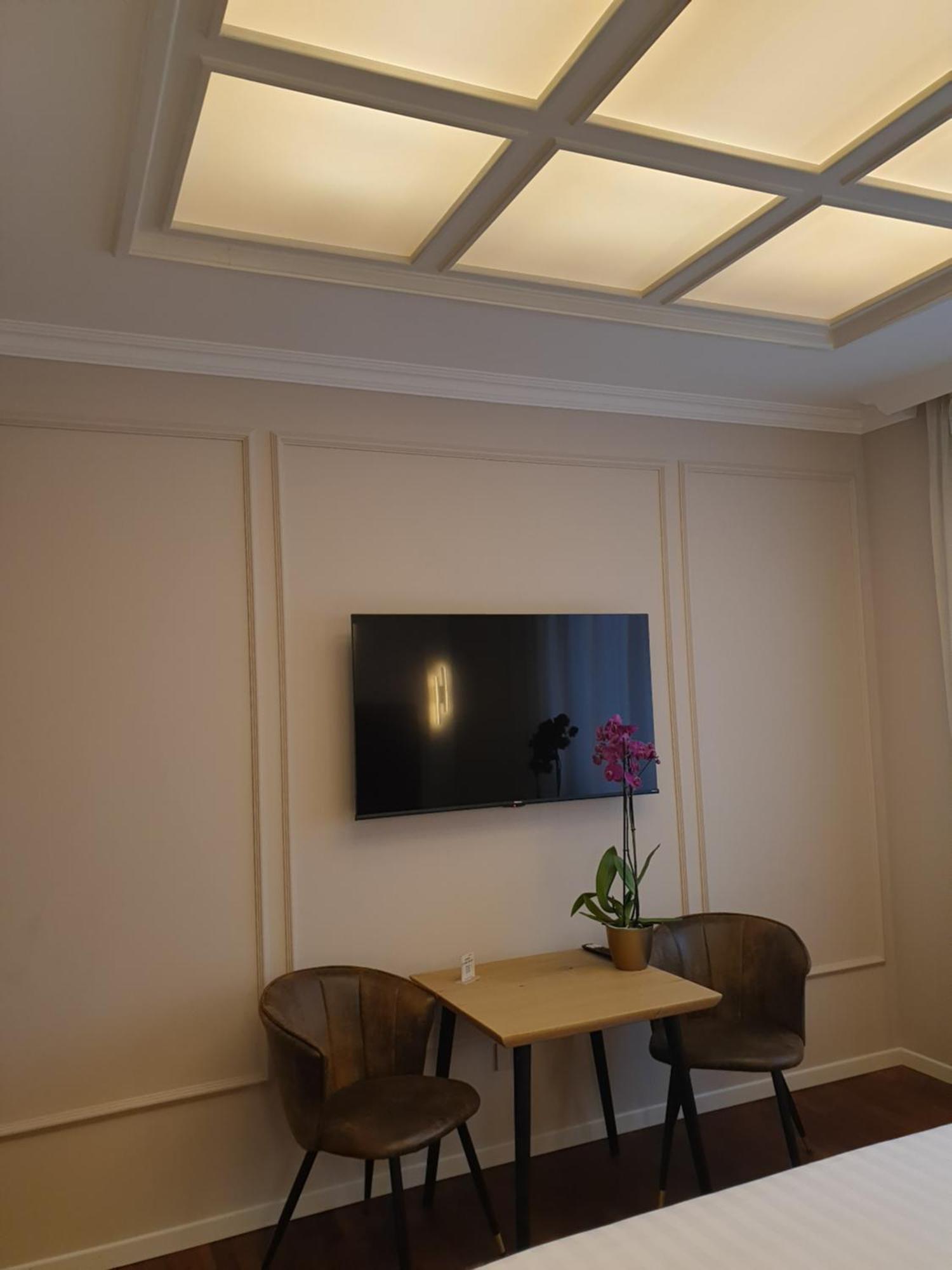 Appian Private Suites Рим Екстериор снимка