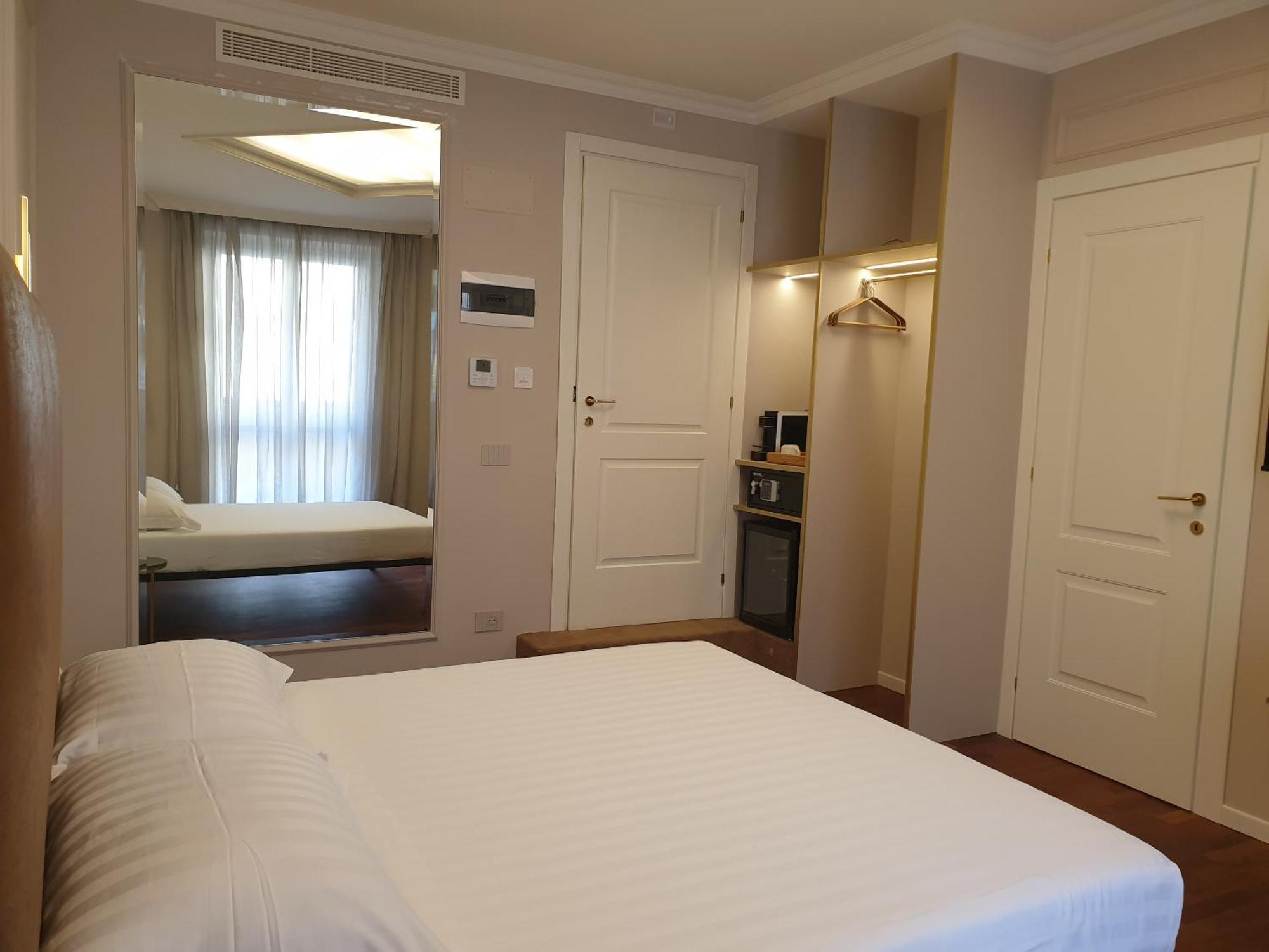 Appian Private Suites Рим Екстериор снимка